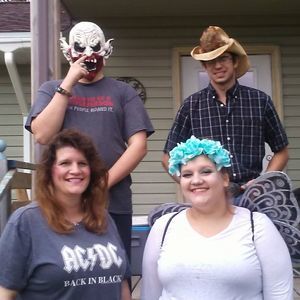 Meet your Posher, Christina